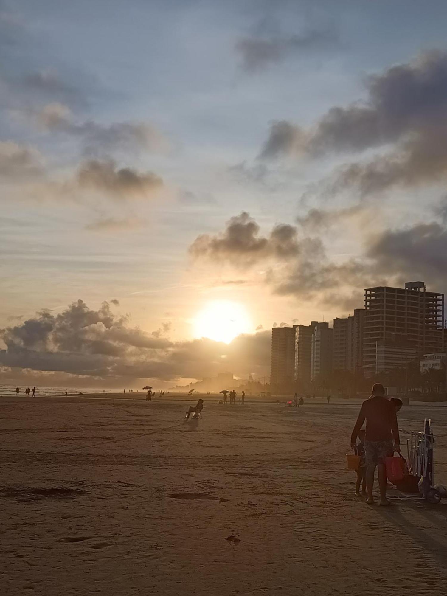 Kitnet Frente Pro Mar Em Vila Caicara, Portaria 24 Hs E Wifi Praia Grande  Exterior photo