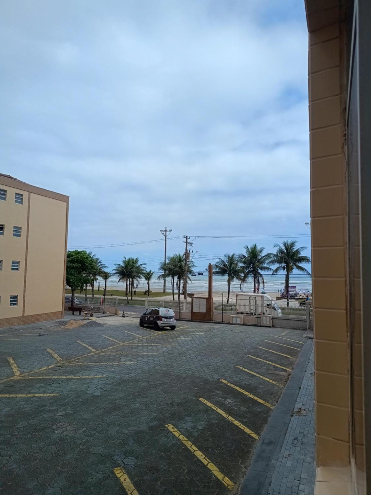 Kitnet Frente Pro Mar Em Vila Caicara, Portaria 24 Hs E Wifi Praia Grande  Exterior photo